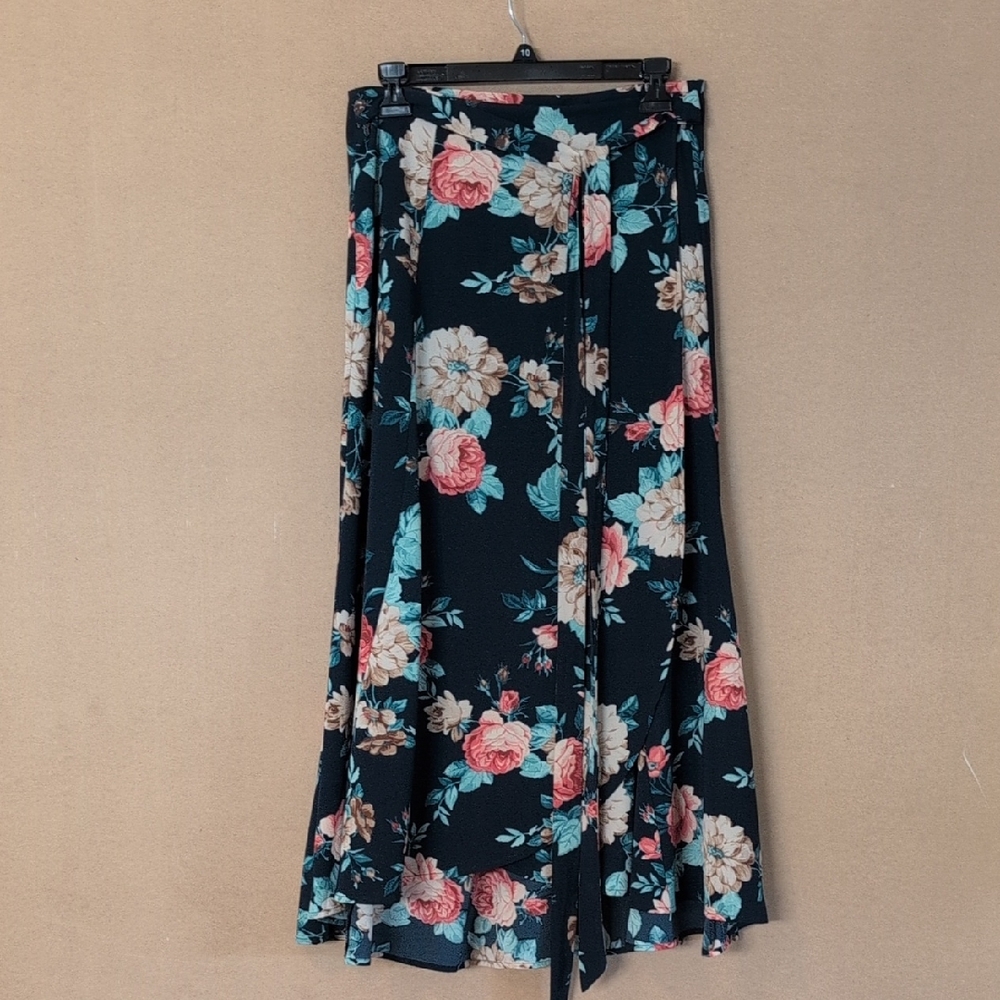 Floral Black Skirt